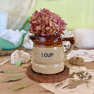 Vintage Stoneware Pottery Measuring Pitcher 🍪 Unique Home Decor / Kitchen / Gift